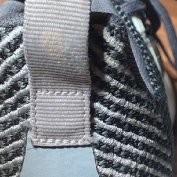 Adidas men’s memory foam running shoes - Picture 6 of 9